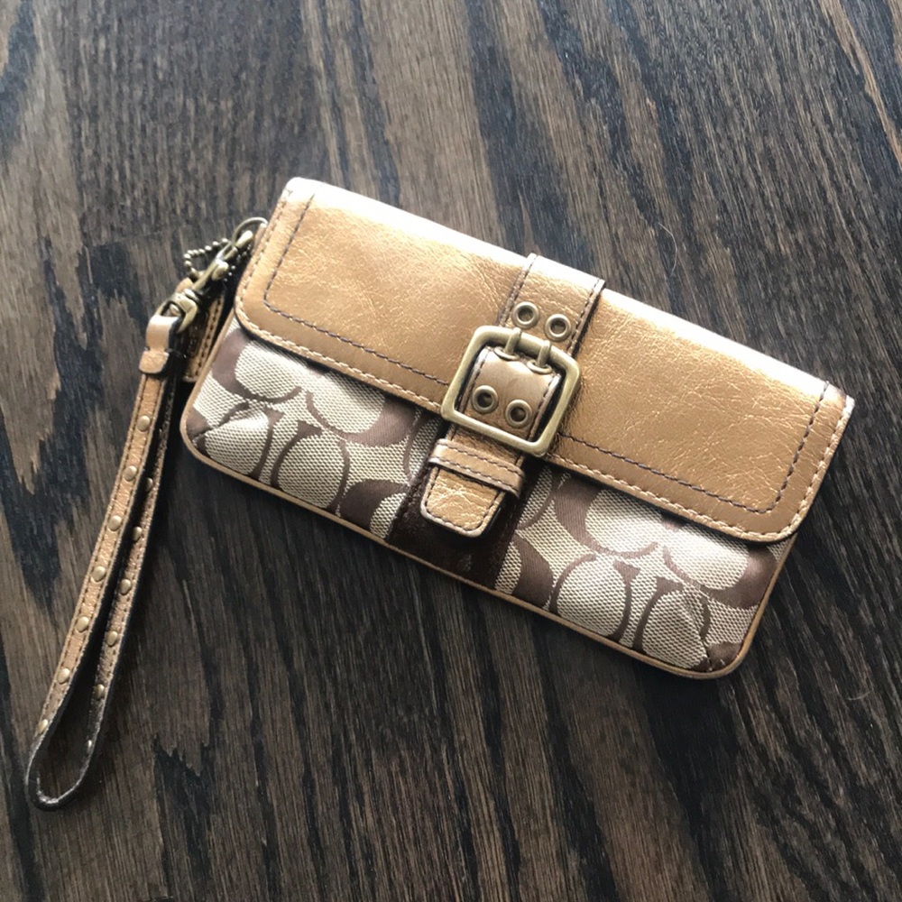 Coach Wristlet Brown and Bronze